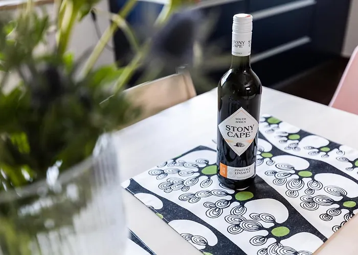 Modern House In Old Town Numero 5